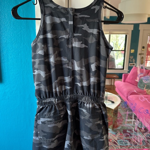 Athleta Girl romper EUC M 8/10 - Picture 2 of 2